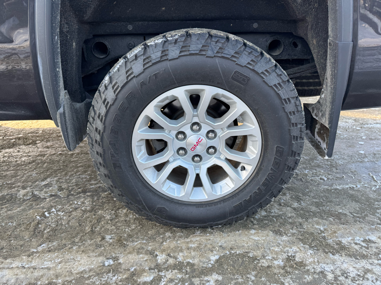 GMC Sierra 1500 4WD Double Cab 143.5" SLE 2016