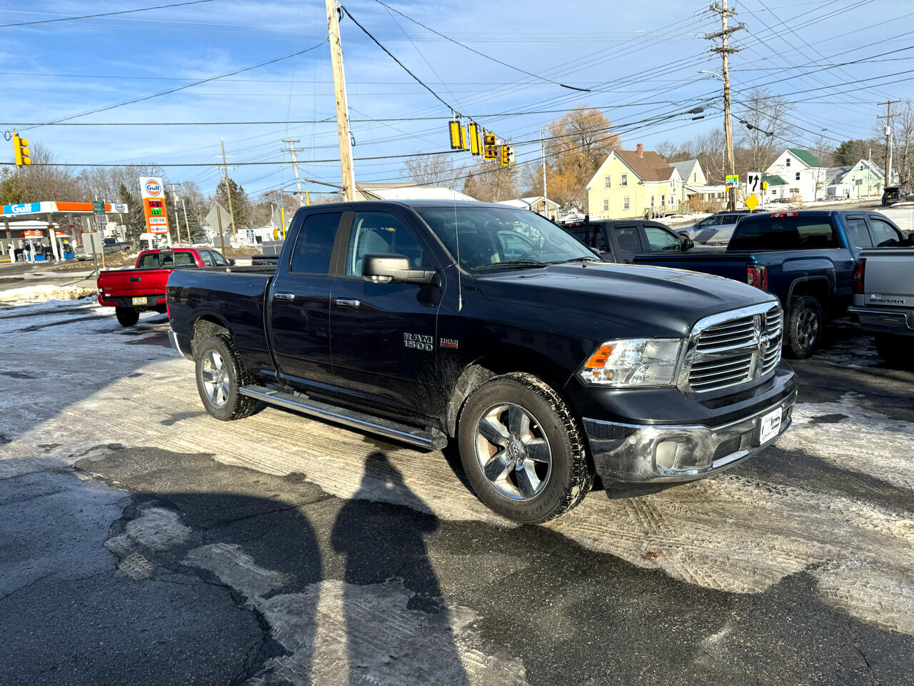 RAM 1500 4WD Quad Cab 140.5" Big Horn 2015