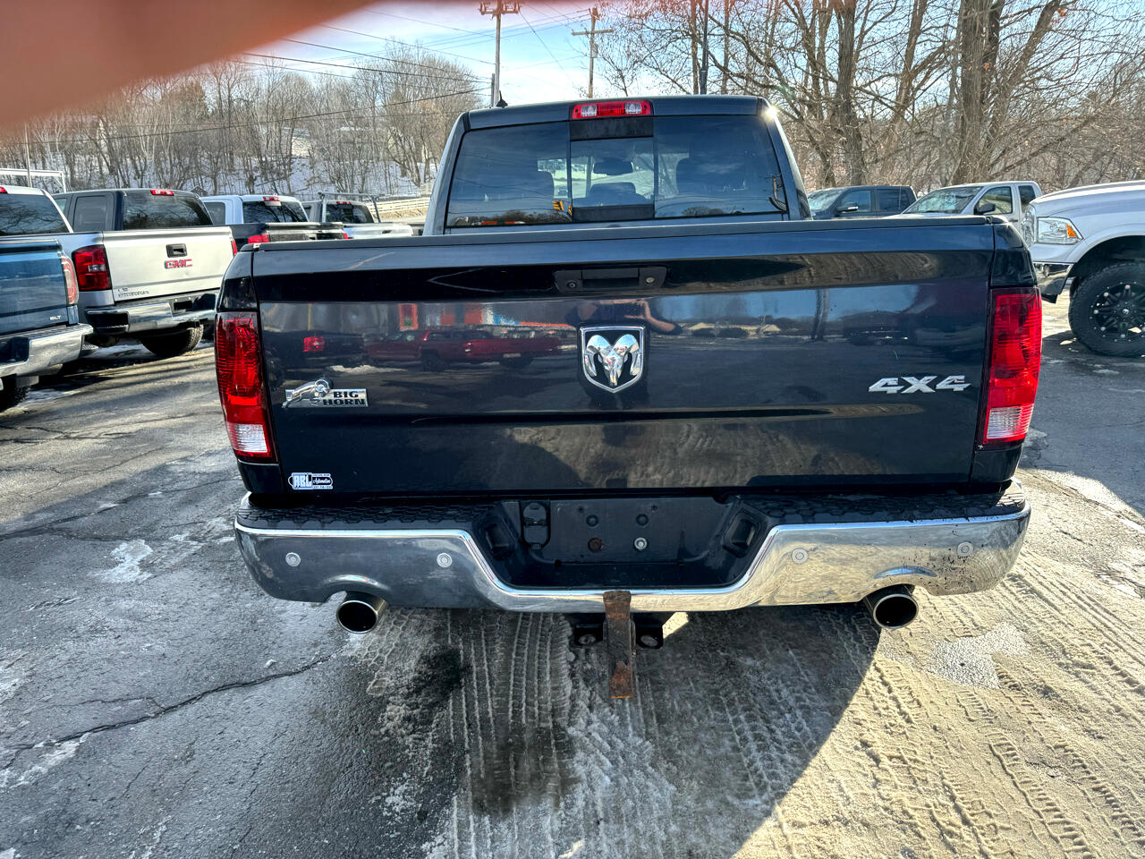 RAM 1500 4WD Quad Cab 140.5" Big Horn 2015