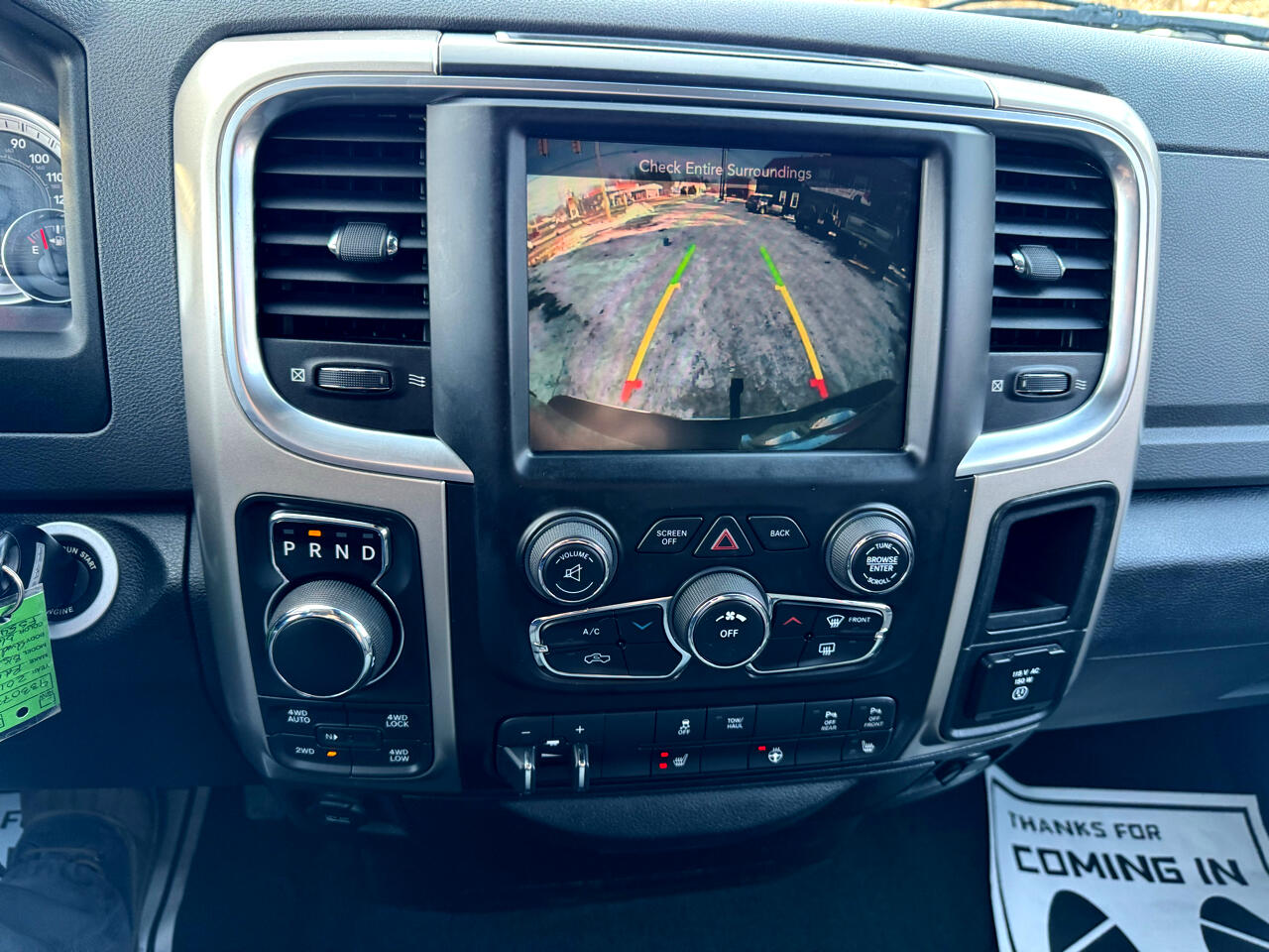 RAM 1500 4WD Quad Cab 140.5" Big Horn 2015