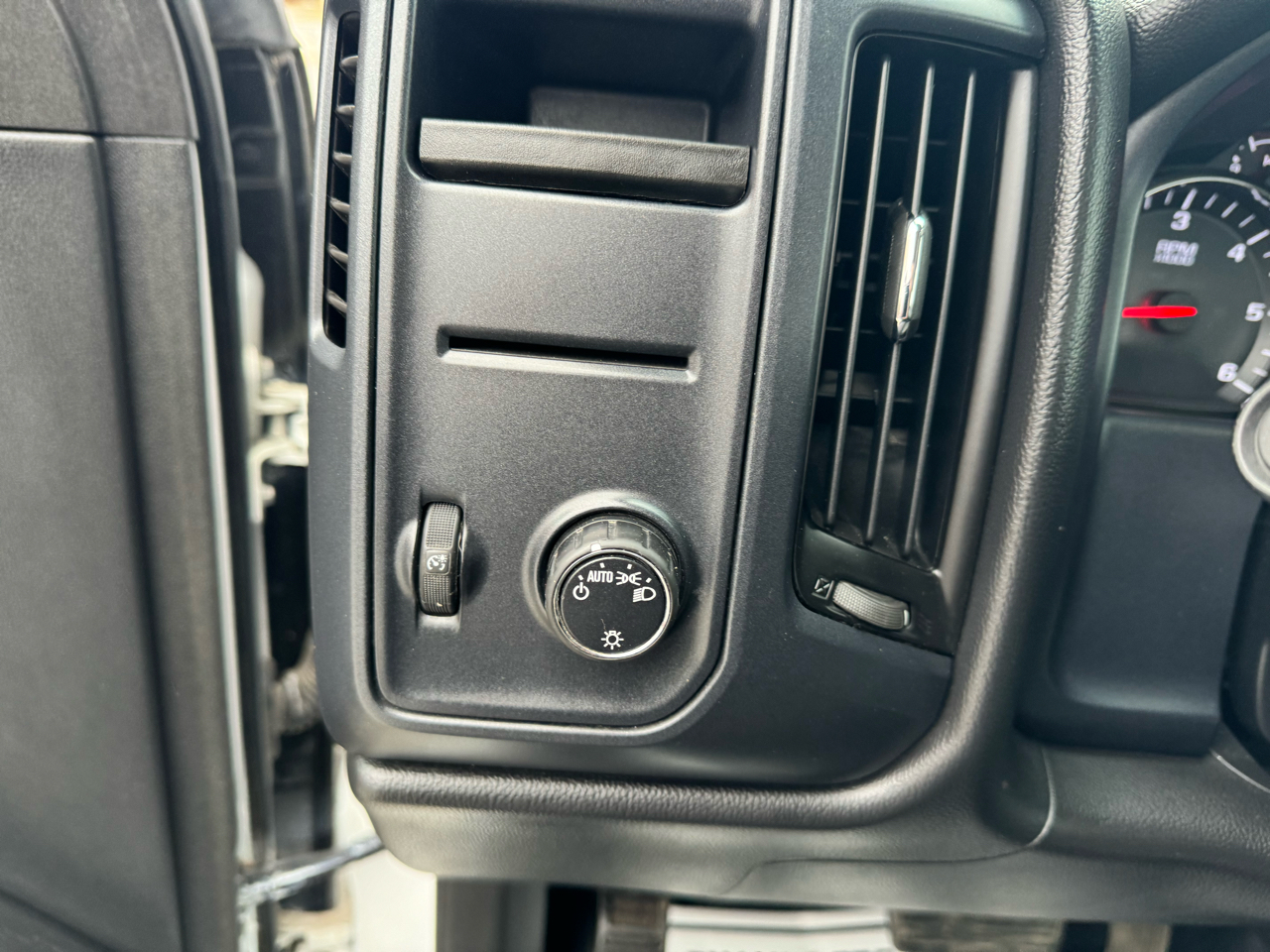 GMC Sierra 1500 4WD Double Cab 143.5" 2015