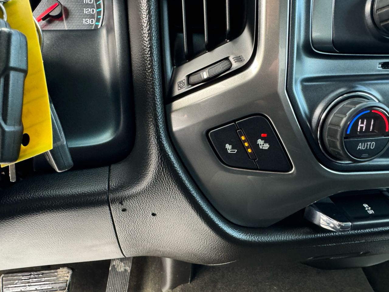 Chevrolet Silverado 1500 4WD Double Cab 143.5" LT w/2LT 2018