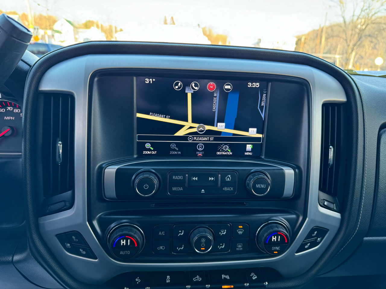 GMC Sierra 1500 4WD Double Cab 143.5" SLT 2016