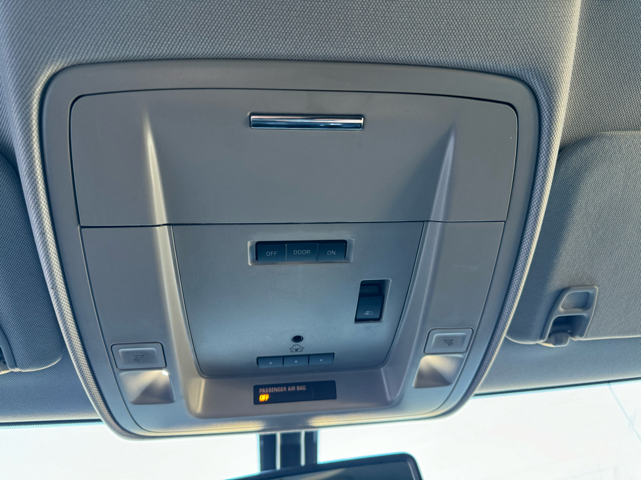 GMC Sierra 1500 4WD Double Cab 143.5" SLT 2016