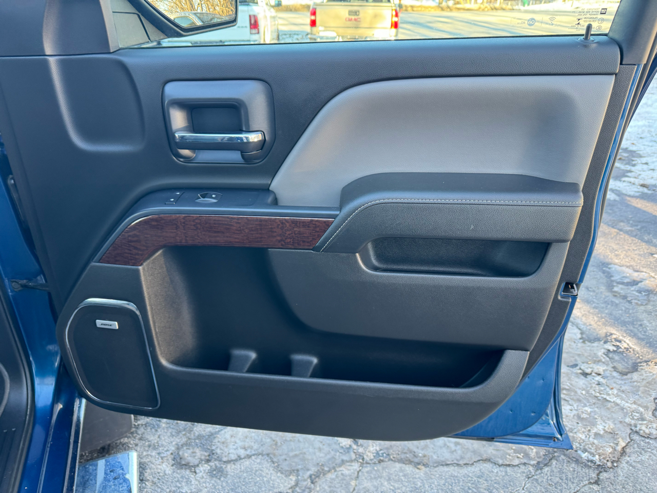 GMC Sierra 1500 4WD Double Cab 143.5" SLT 2016