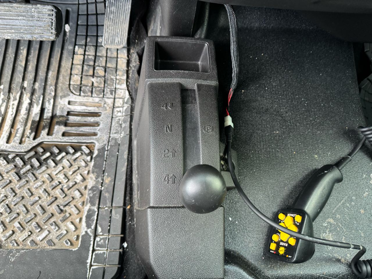 Chevrolet Silverado 2500HD 4WD Reg Cab 133.6" Work Truck 2016