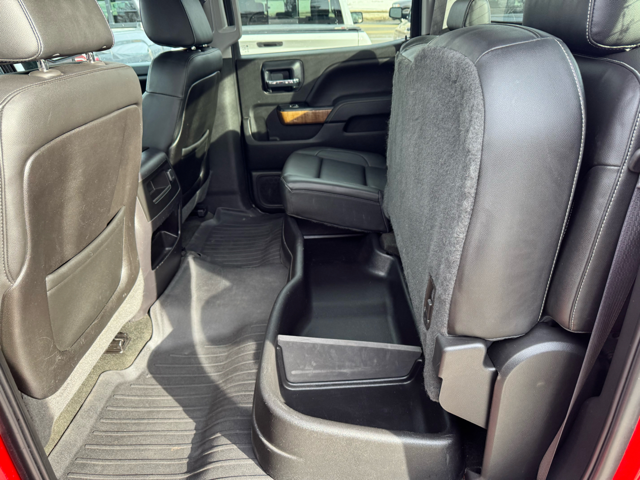 GMC Sierra 1500 4WD Crew Cab 143.5" SLT 2014