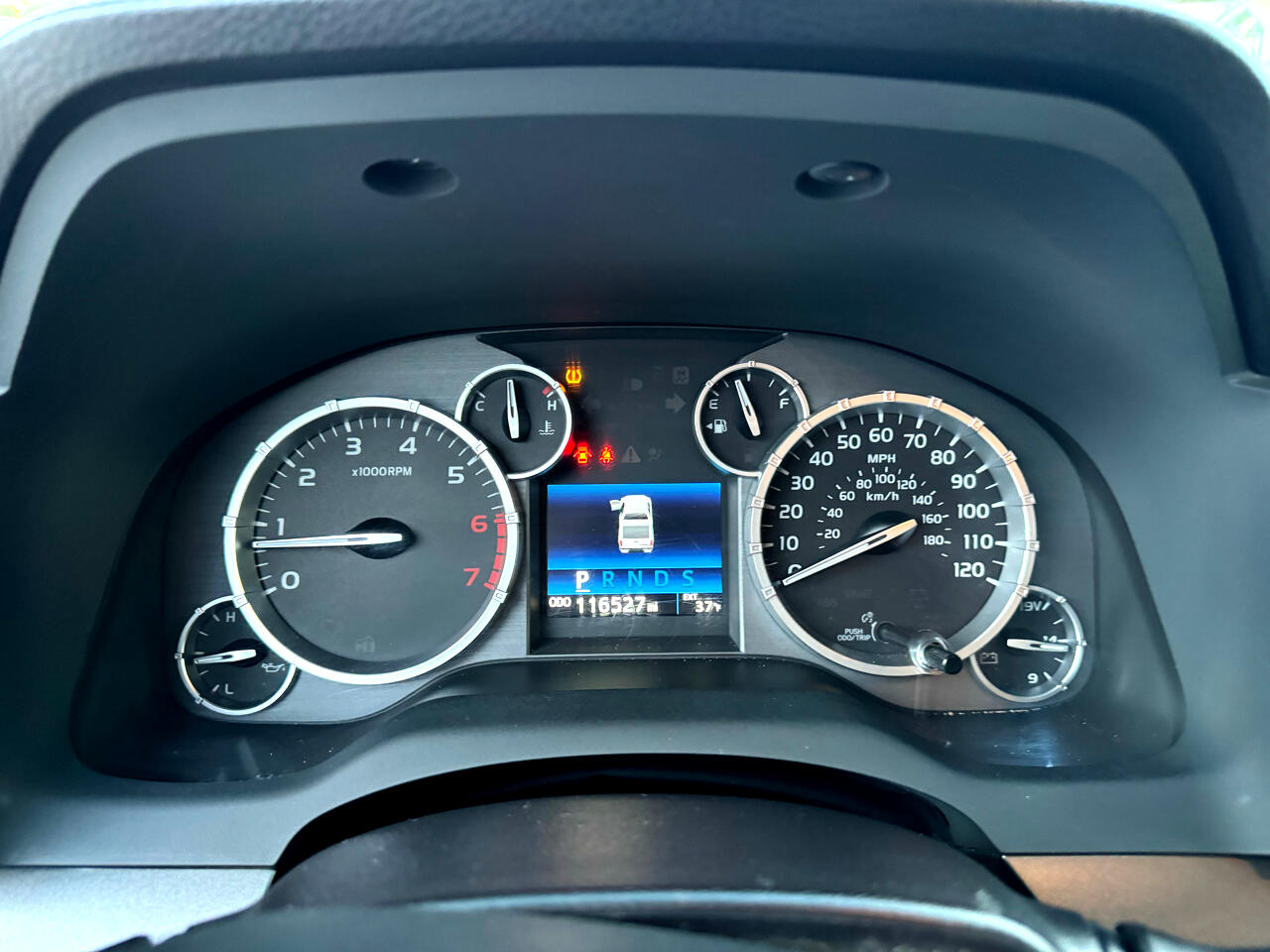 Toyota Tundra 4WD Truck Double Cab 5.7L V8 6-Spd AT SR5 (Natl) 2016