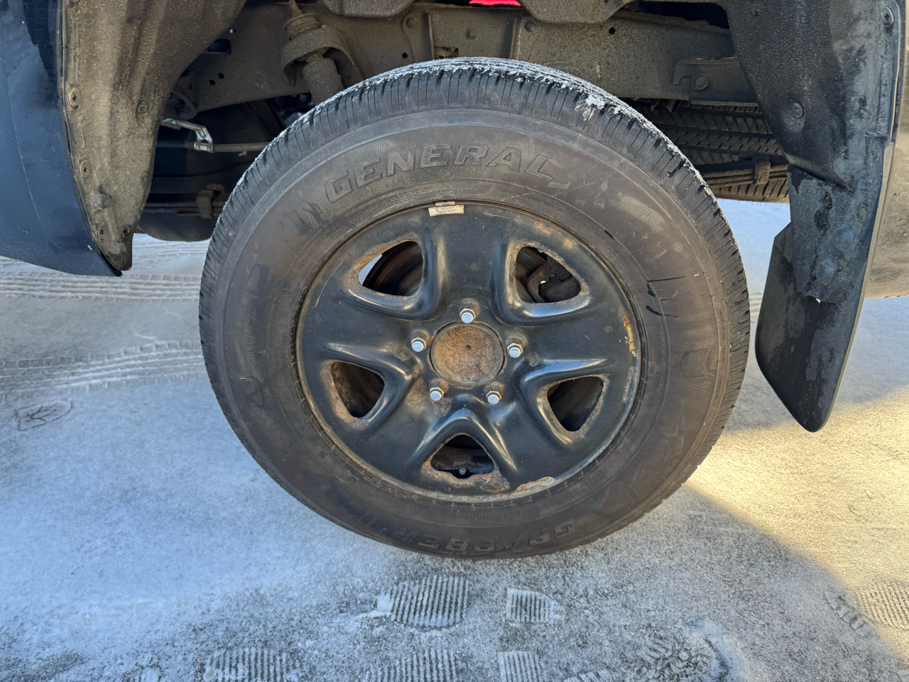 Toyota Tundra 4WD Truck Double Cab 4.6L V8 6-Spd AT SR (Natl) 2016