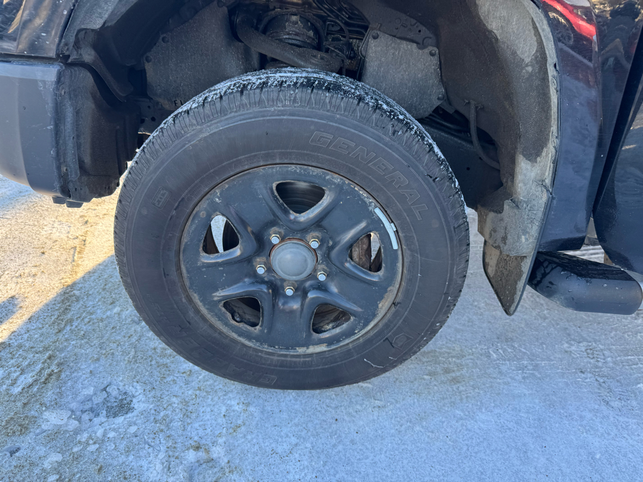 Toyota Tundra 4WD Truck Double Cab 4.6L V8 6-Spd AT SR (Natl) 2016