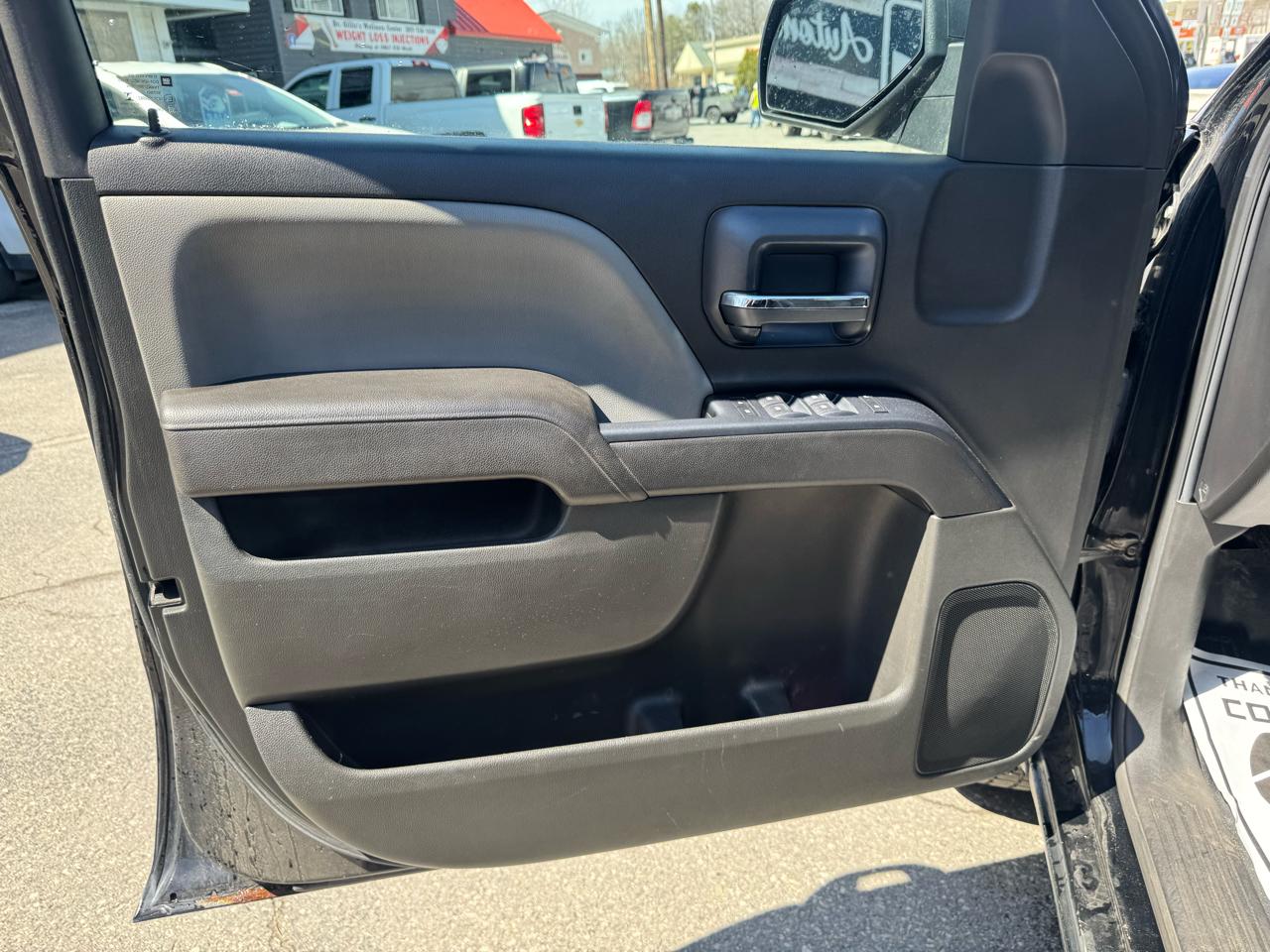 Chevrolet Silverado 1500 4WD Crew Cab 143.5" Work Truck 2017