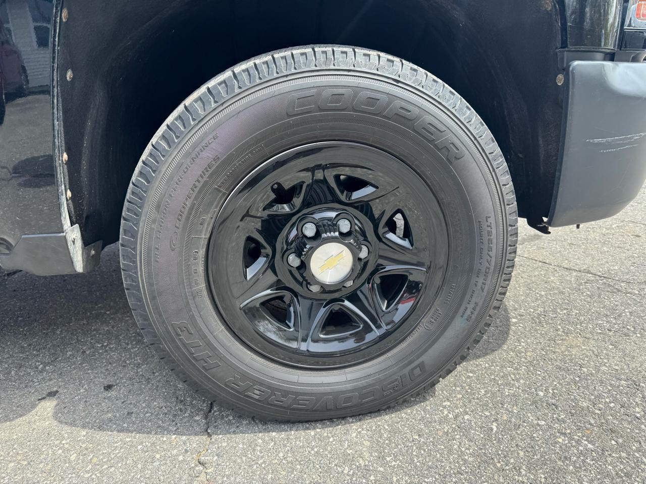 Chevrolet Silverado 1500 4WD Crew Cab 143.5" Work Truck 2017