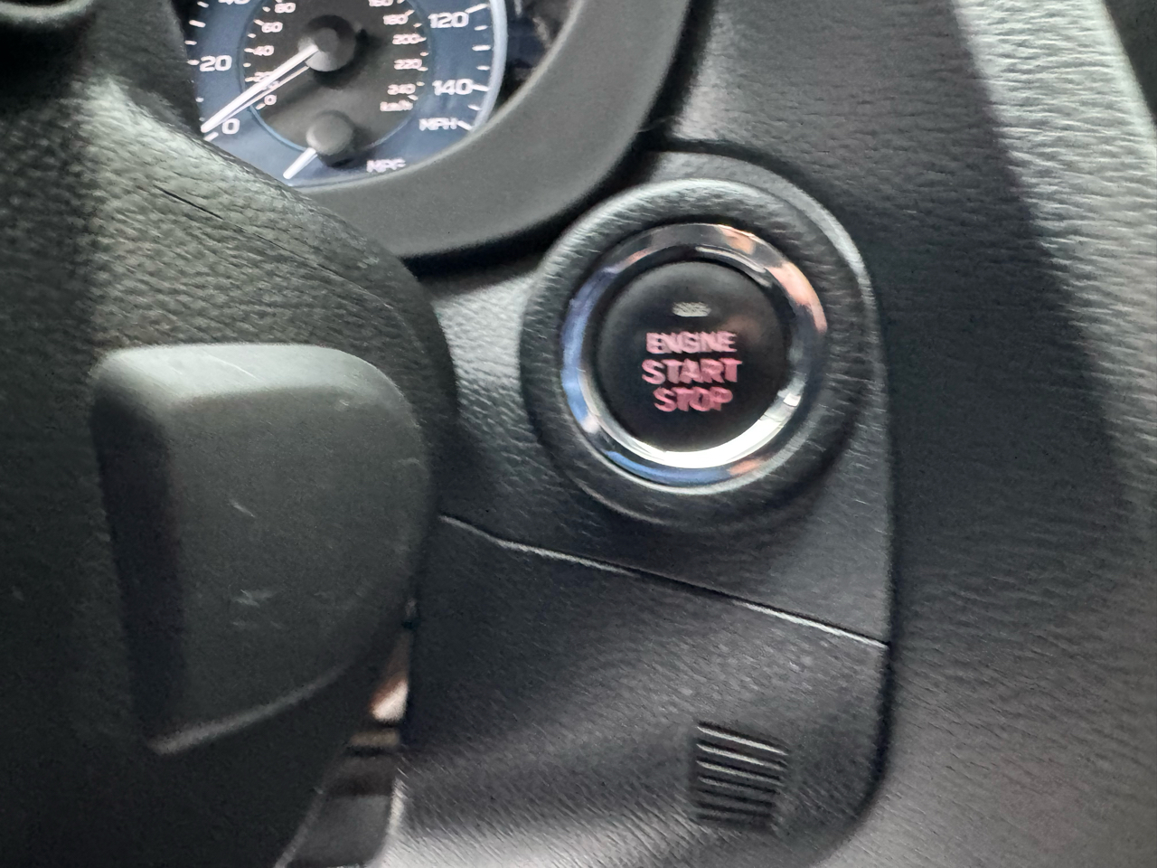 Subaru Impreza Sedan 4dr CVT 2.0i Limited 2015