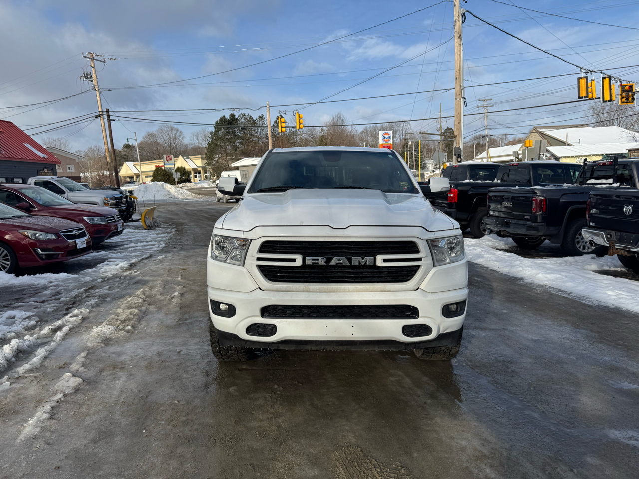 RAM 1500 Big Horn 4x4 Crew Cab 5'7" Box 2020