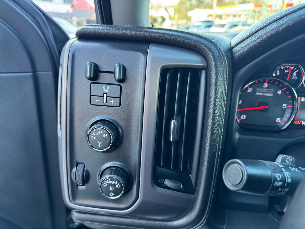 GMC Sierra 1500 4WD Crew Cab 143.5" SLE 2016