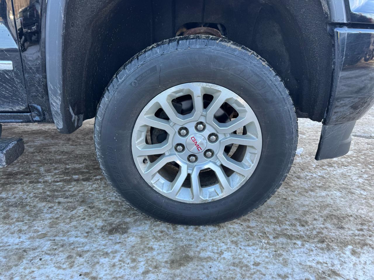 GMC Sierra 1500 4WD Crew Cab 143.5" SLE 2016