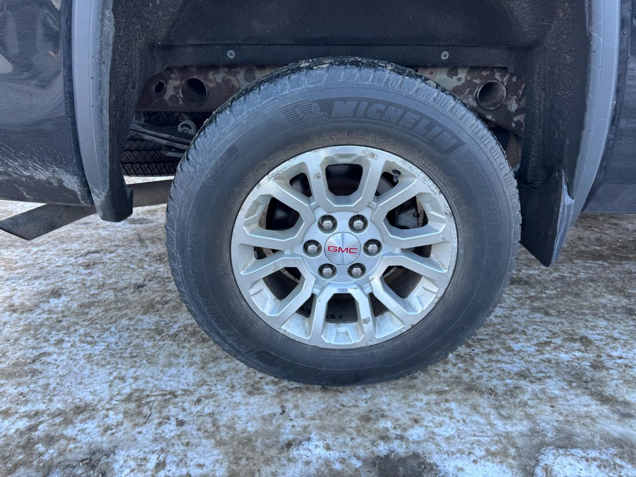 GMC Sierra 1500 4WD Crew Cab 143.5" SLE 2016