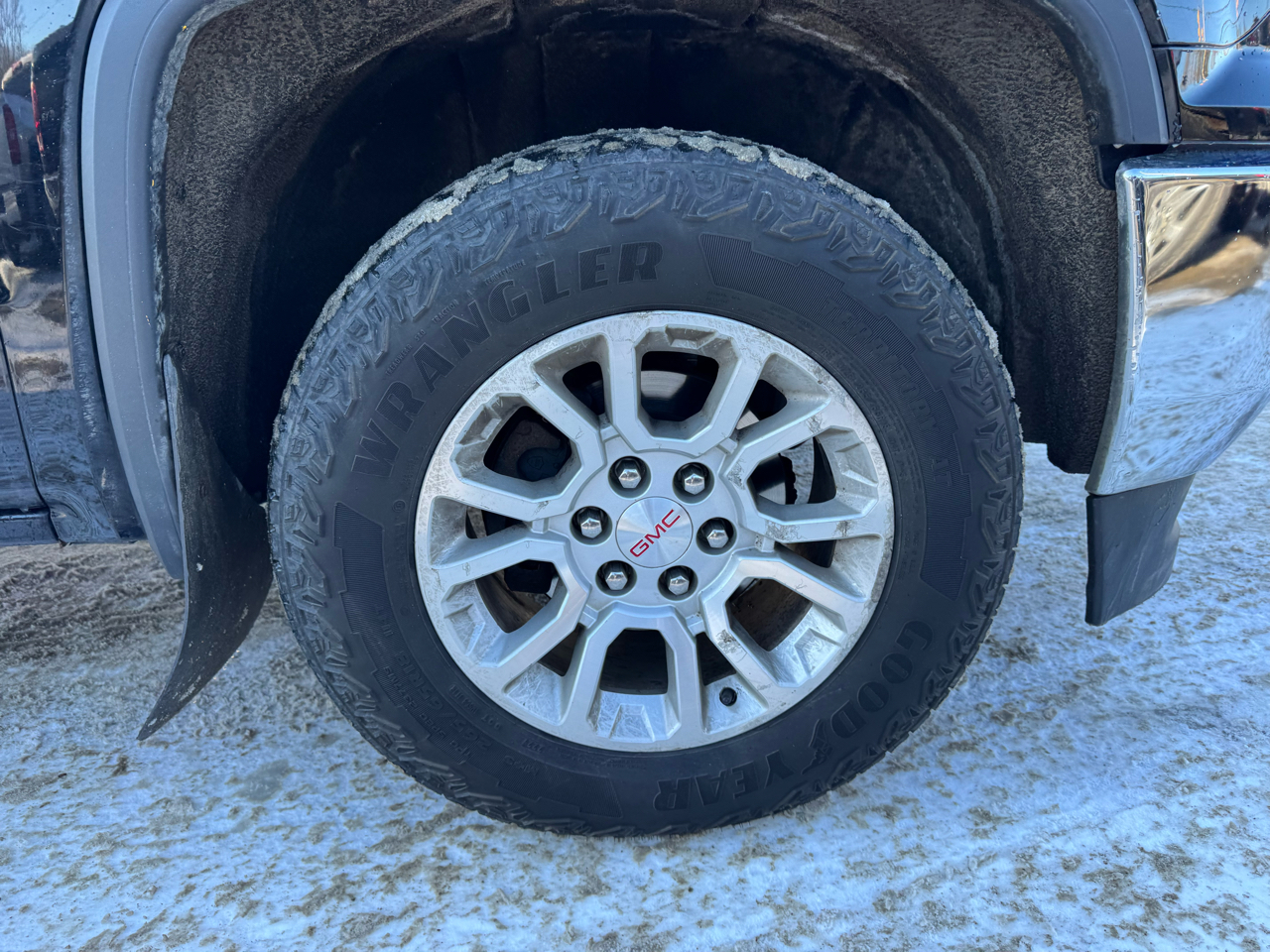 GMC Sierra 1500 4WD Double Cab 143.5" SLE 2018