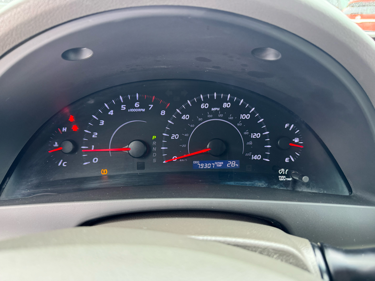 Toyota Camry 4dr Sdn I4 Auto LE (Natl) 2010