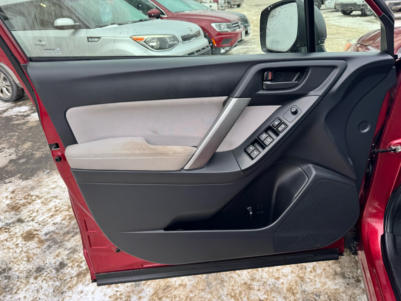 Subaru Forester 4dr Man 2.5i PZEV 2015