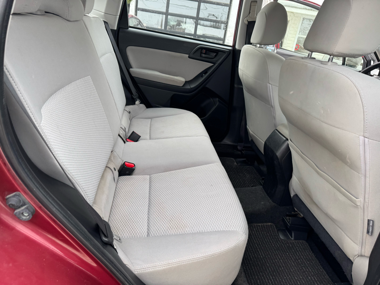 Subaru Forester 4dr Man 2.5i PZEV 2015