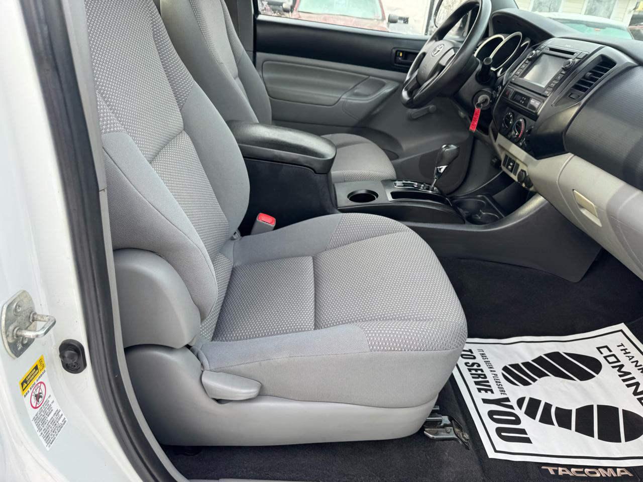 Toyota Tacoma 4WD Reg Cab I4 AT (Natl) 2013