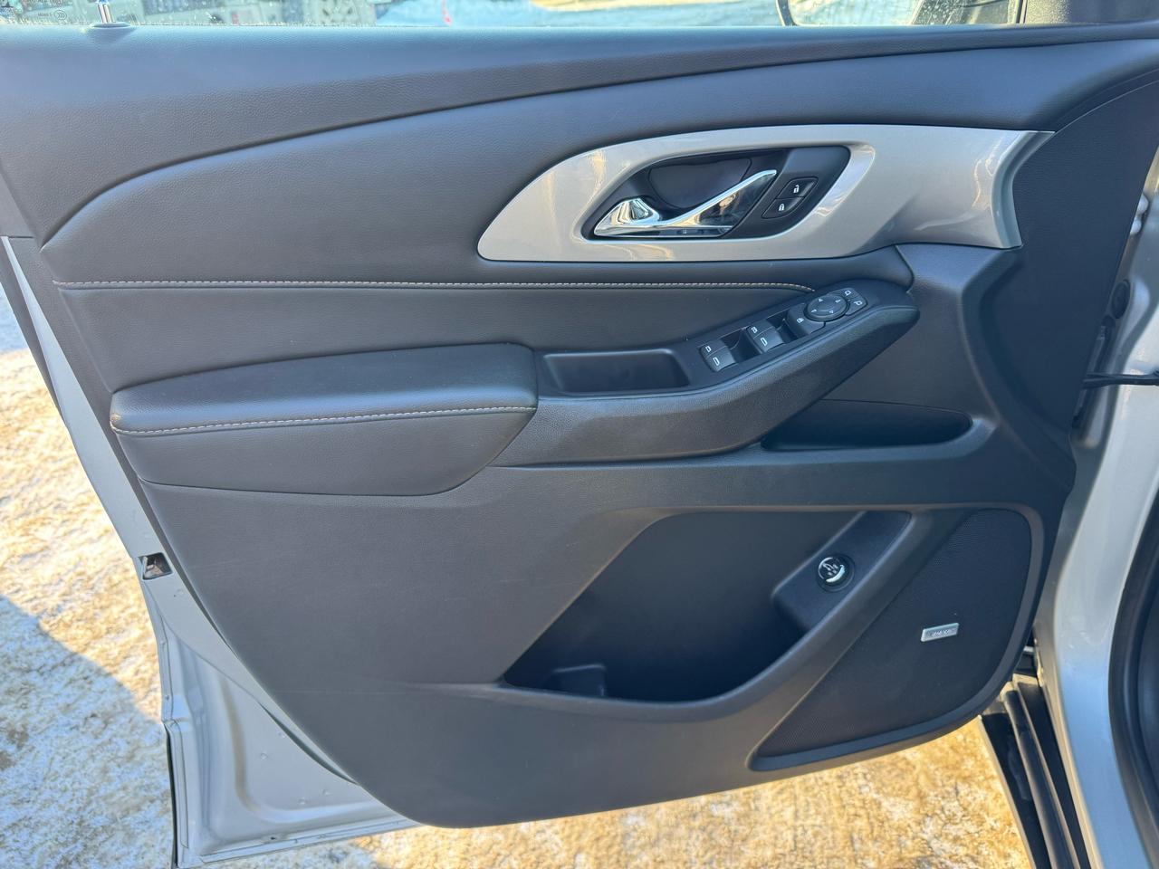 Chevrolet Traverse AWD 4dr RS 2021