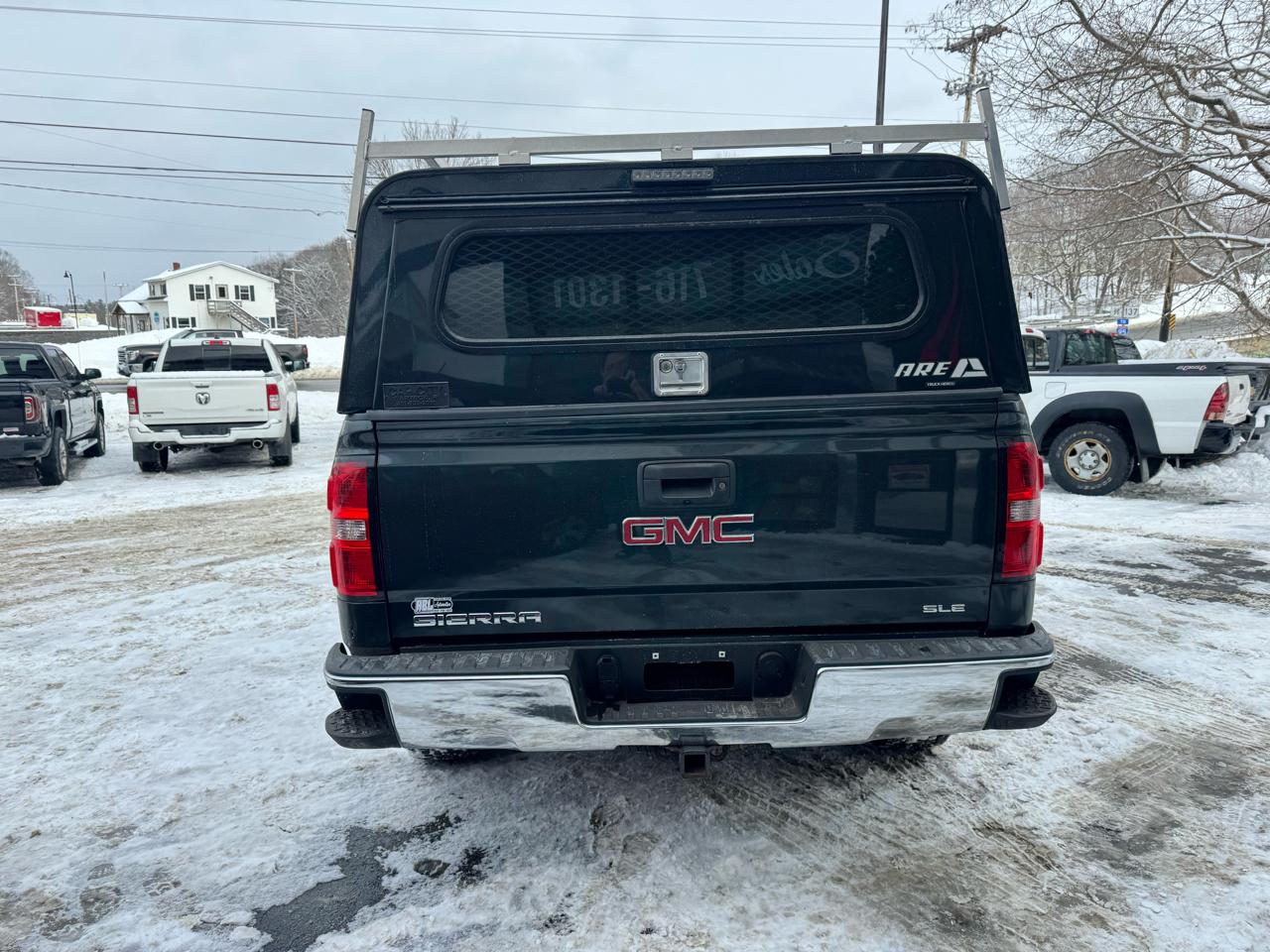 GMC Sierra 1500 4WD Double Cab 143.5" SLE 2017