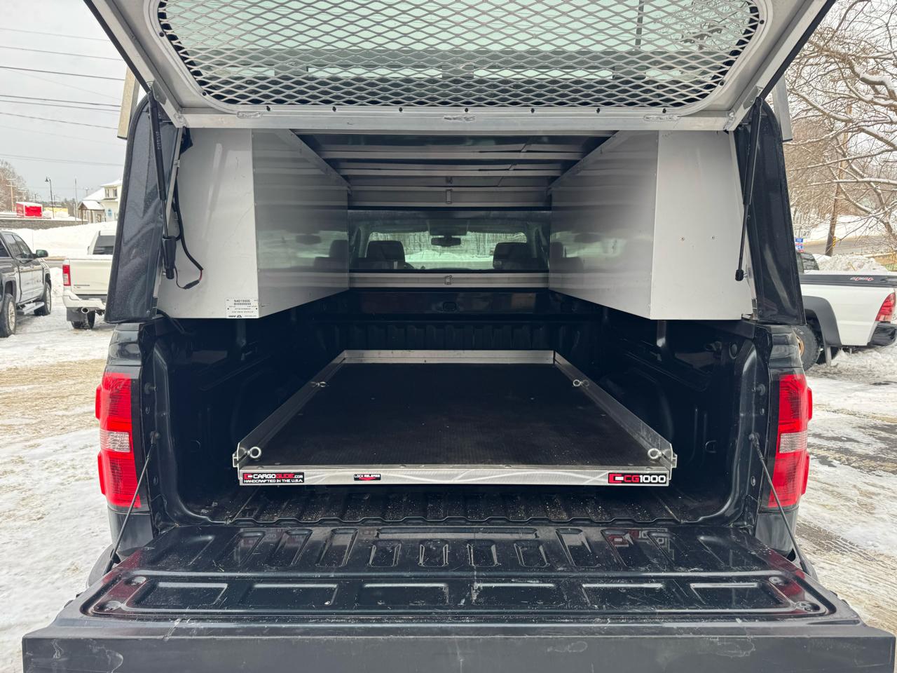 GMC Sierra 1500 4WD Double Cab 143.5" SLE 2017