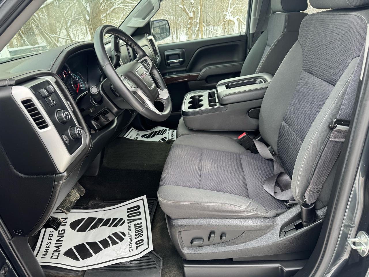 GMC Sierra 1500 4WD Double Cab 143.5" SLE 2017