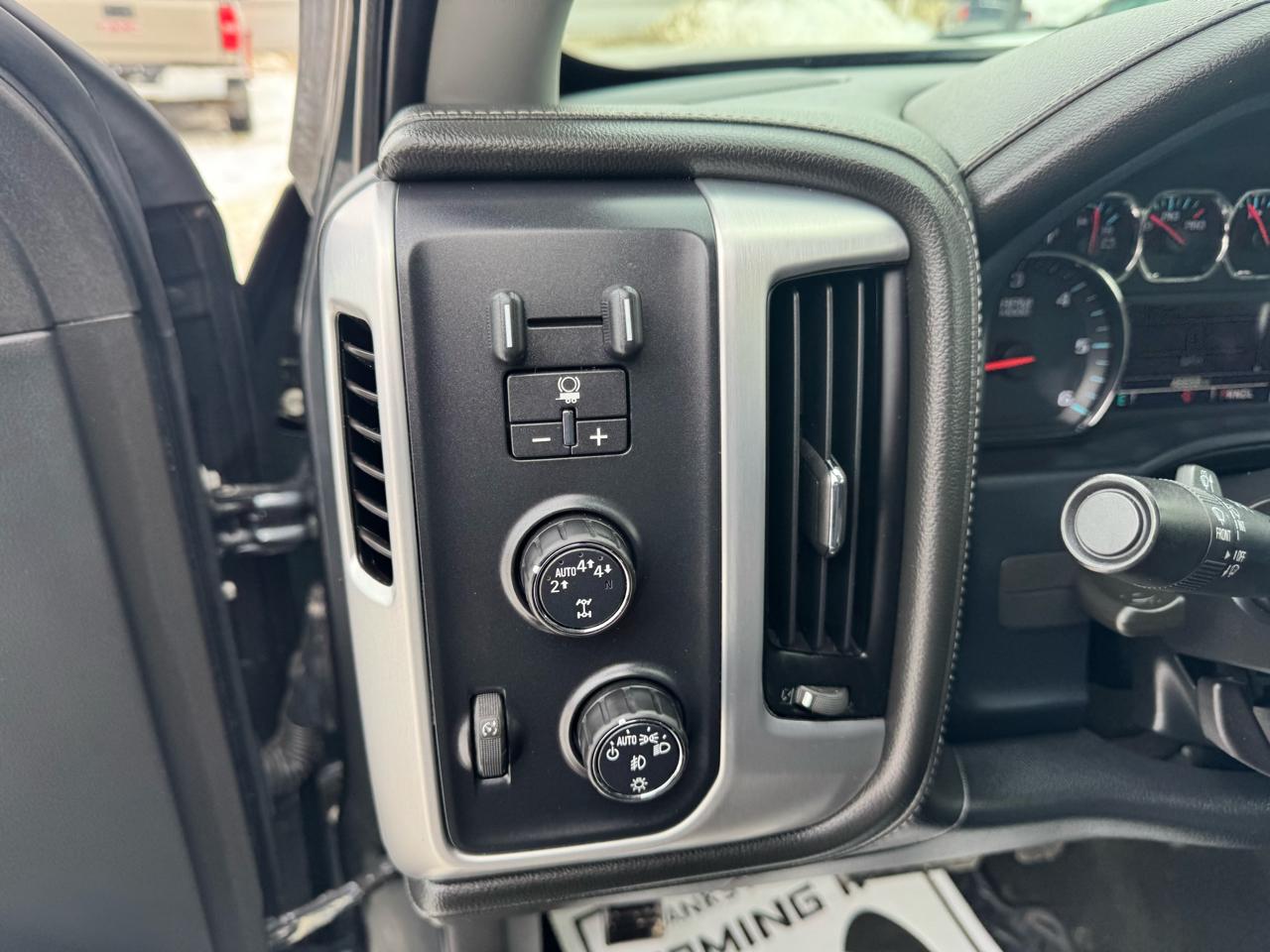 GMC Sierra 1500 4WD Double Cab 143.5" SLE 2017