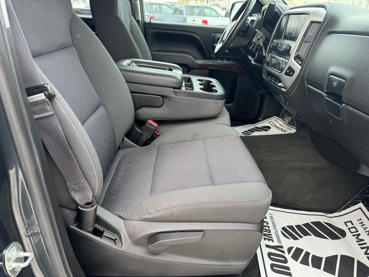 GMC Sierra 1500 4WD Double Cab 143.5" SLE 2017