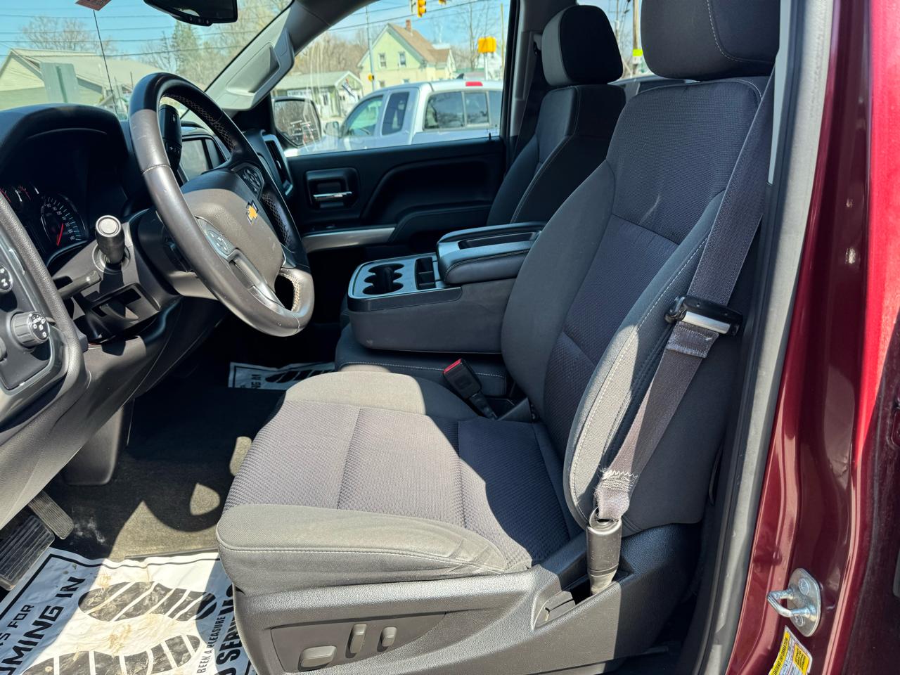 Chevrolet Silverado 1500 4WD Double Cab 143.5" LT w/1LT 2015