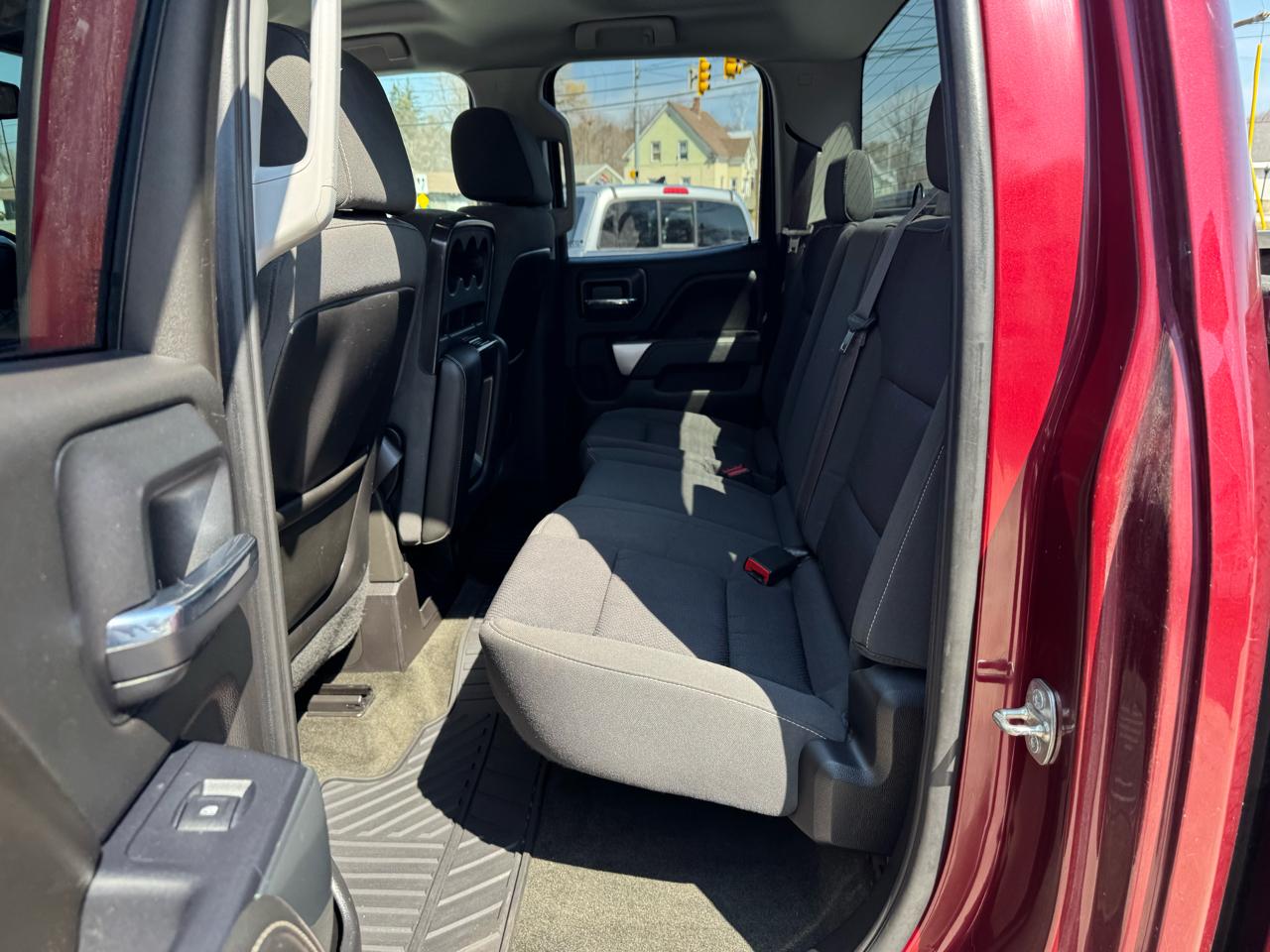 Chevrolet Silverado 1500 4WD Double Cab 143.5" LT w/1LT 2015