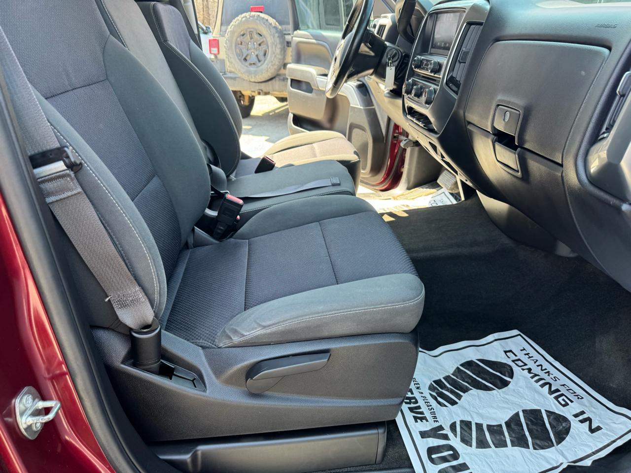 Chevrolet Silverado 1500 4WD Double Cab 143.5" LT w/1LT 2015