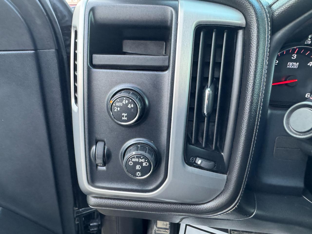 GMC Sierra 1500 4WD Double Cab 143.5" SLT 2014