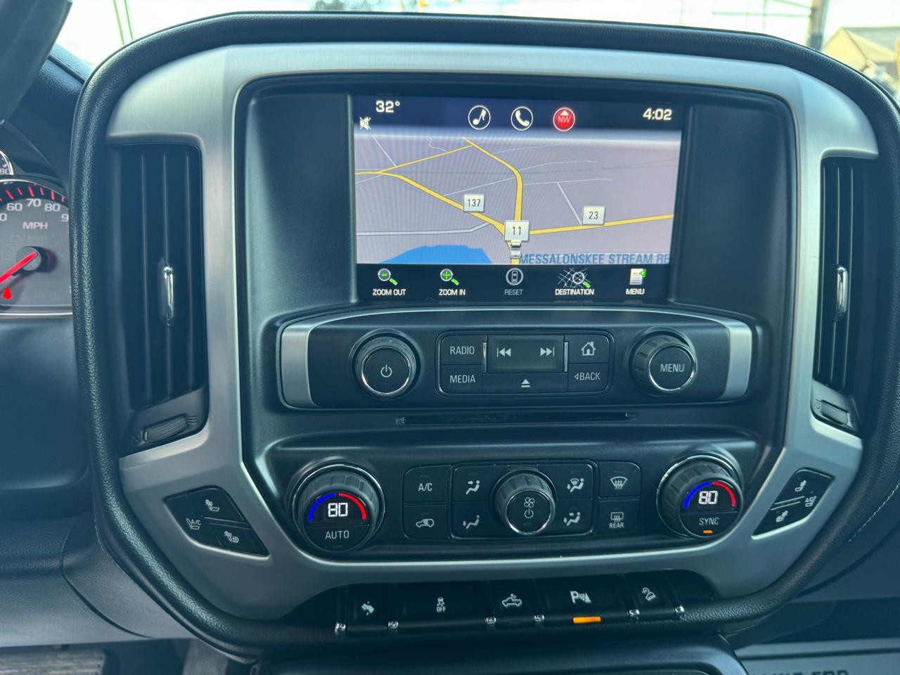 GMC Sierra 1500 4WD Double Cab 143.5" SLT 2014