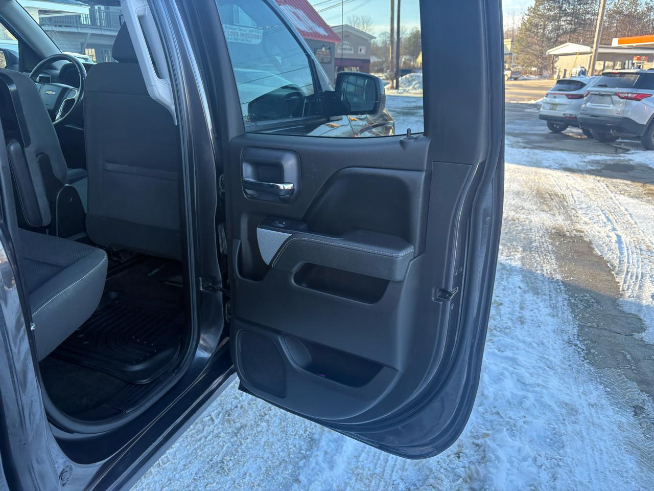 Chevrolet Silverado 1500 4WD Double Cab 143.5" LT w/2LT 2016