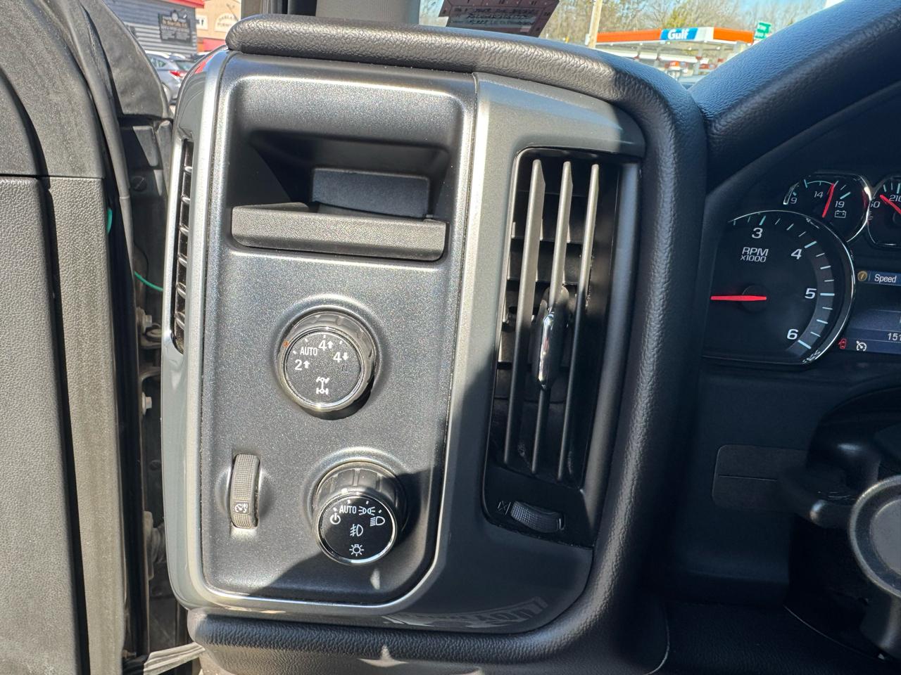 Chevrolet Silverado 1500 4WD Crew Cab 153.0" LT w/1LT 2014