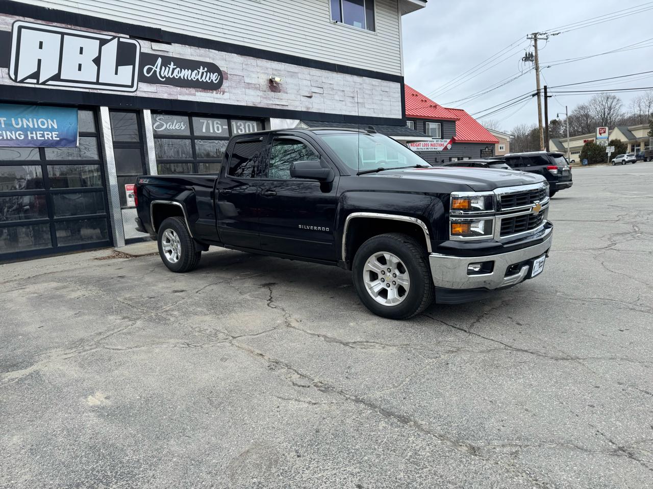 Chevrolet Silverado 1500 4WD Double Cab 143.5" LT w/2LT 2015