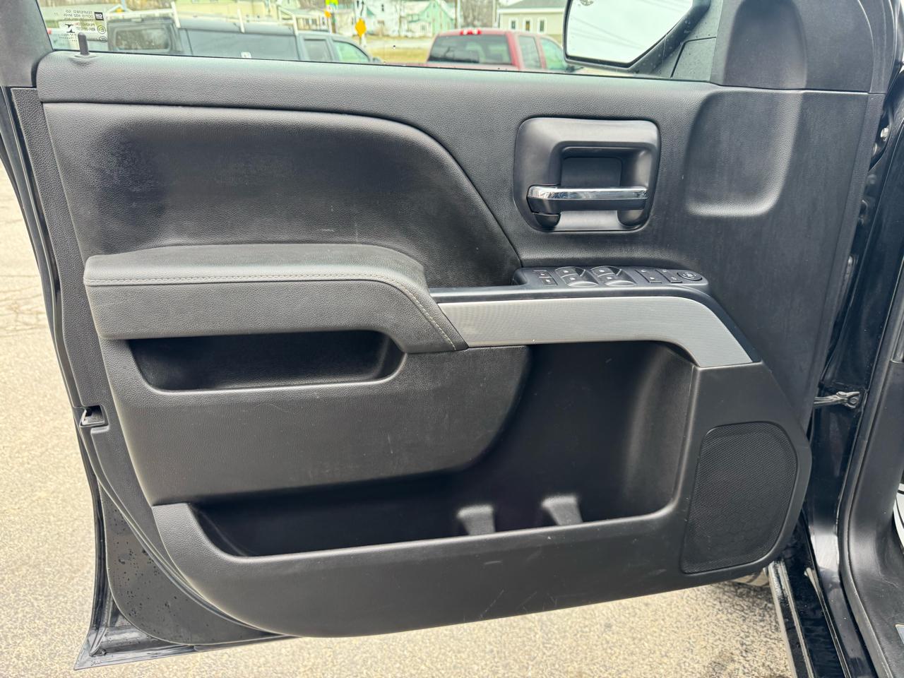 Chevrolet Silverado 1500 4WD Double Cab 143.5" LT w/2LT 2015