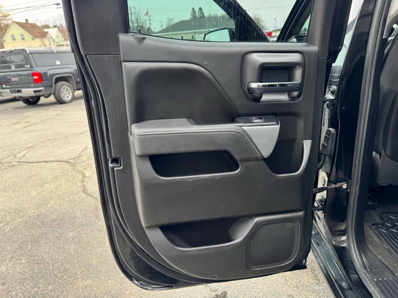 Chevrolet Silverado 1500 4WD Double Cab 143.5" LT w/2LT 2015