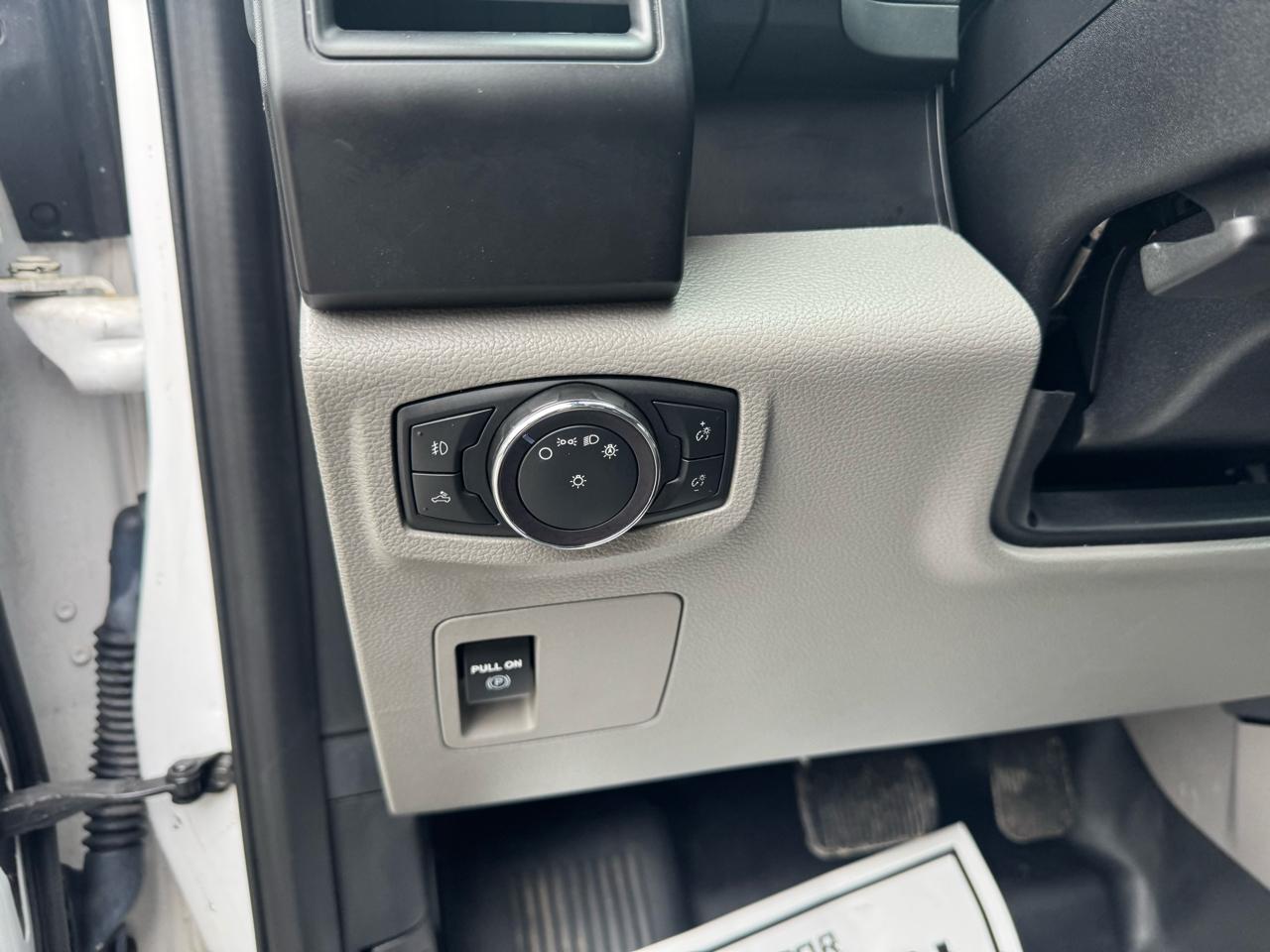 Ford F-150 Supercab 133" STX 4WD 2020