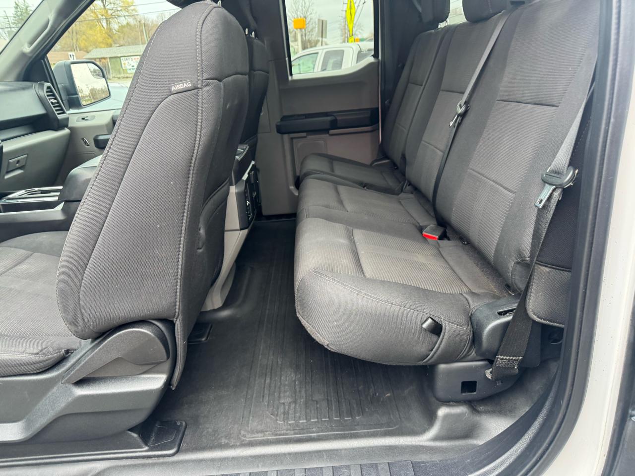 Ford F-150 Supercab 133" STX 4WD 2020