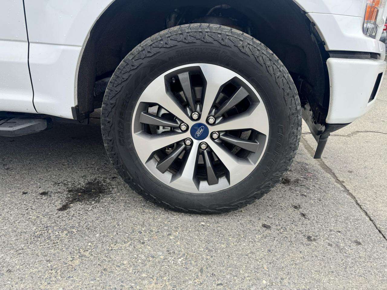 Ford F-150 Supercab 133" STX 4WD 2020