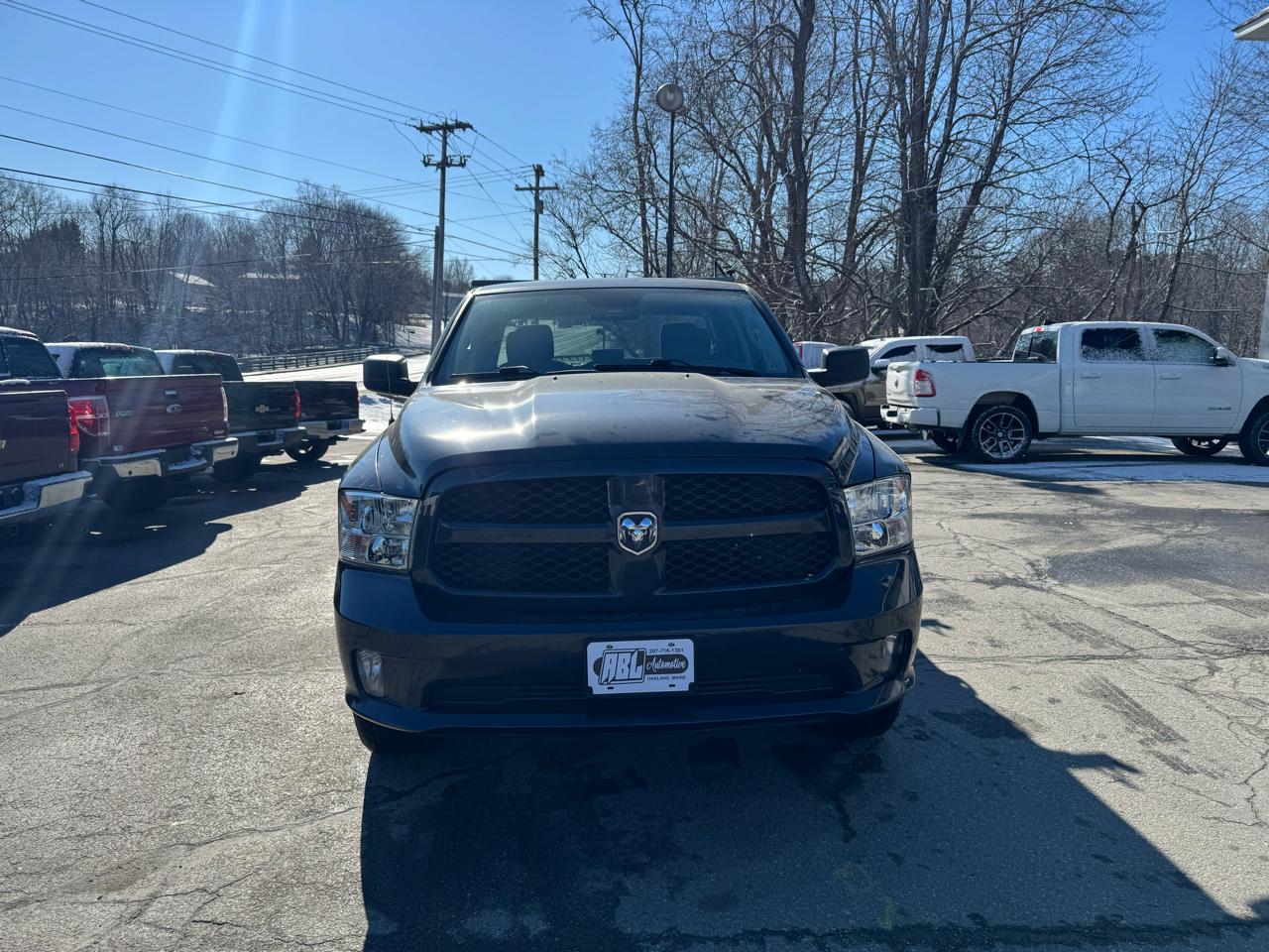 RAM 1500 Express 4x4 Quad Cab 6'4" Box 2018