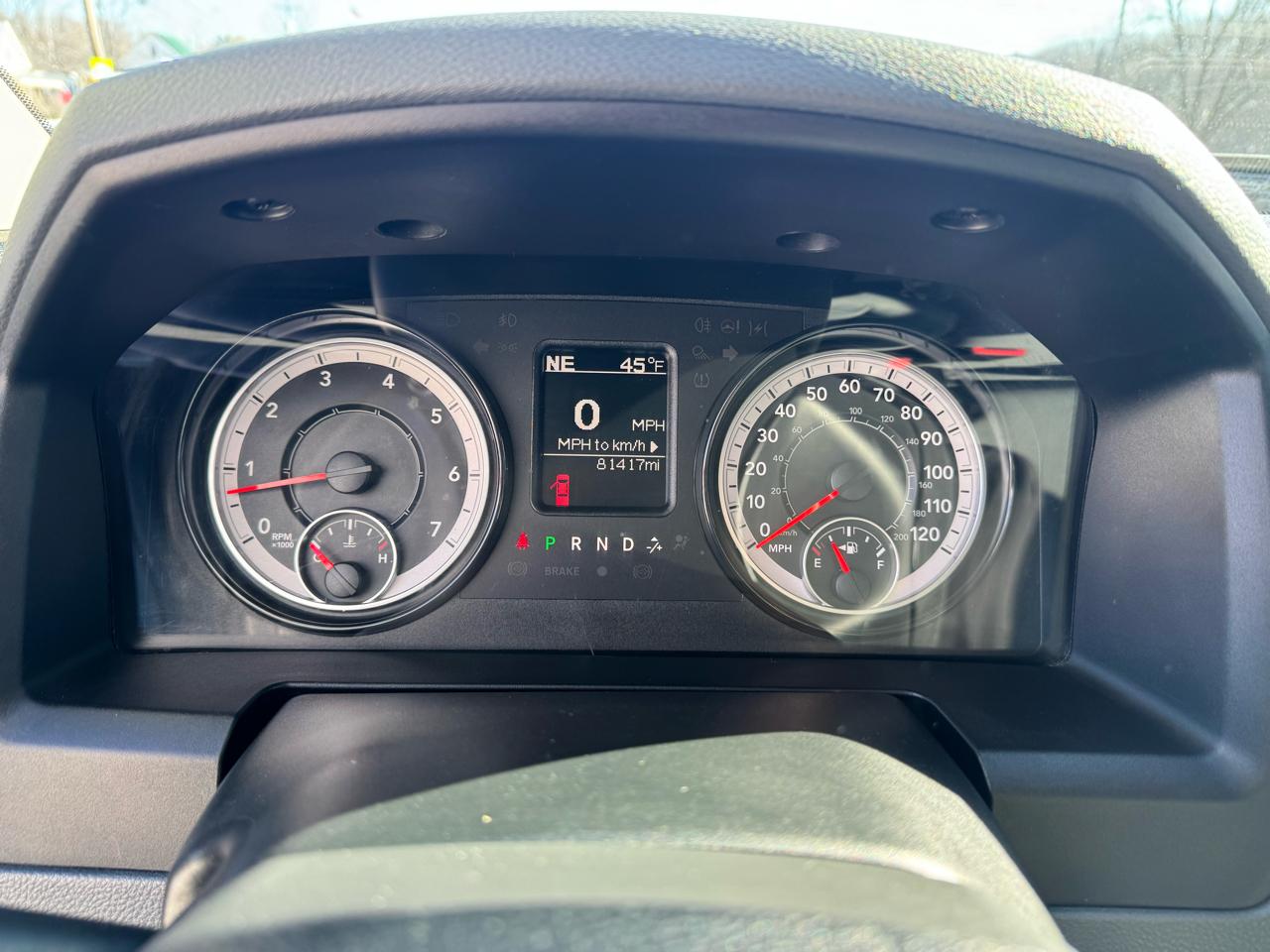 RAM 1500 Express 4x4 Quad Cab 6'4" Box 2018