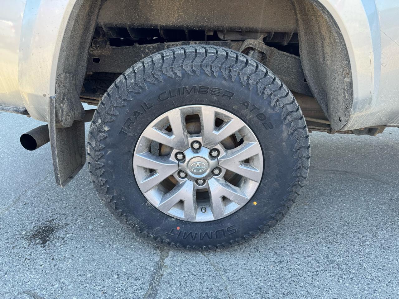 Toyota Tacoma SR5 Access Cab 6' Bed V6 4x4 AT (Natl) 2017