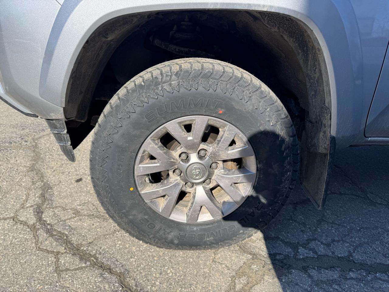 Toyota Tacoma SR5 Access Cab 6' Bed V6 4x4 AT (Natl) 2017