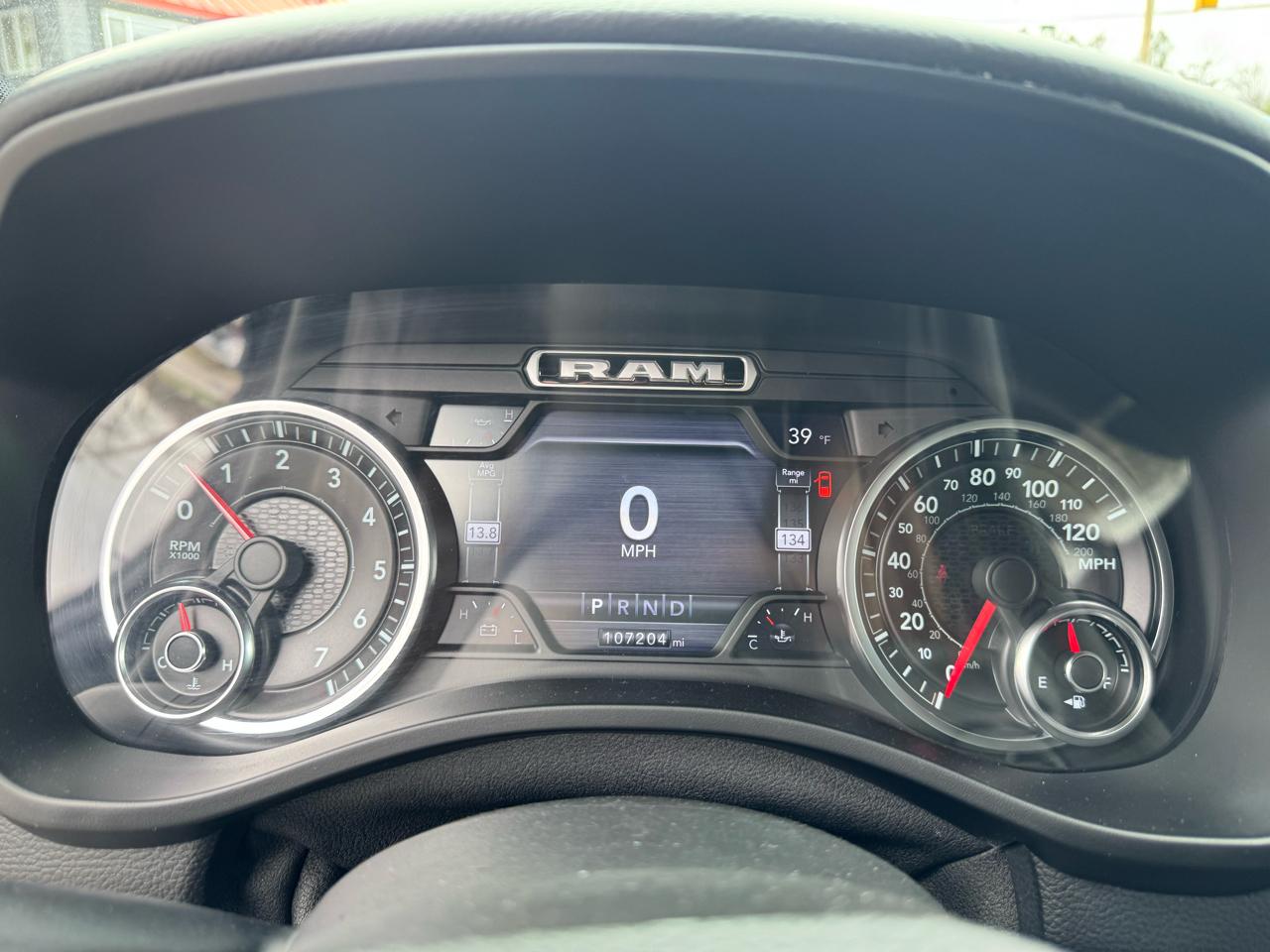 RAM 1500 Big Horn/Lone Star 4x4 Crew Cab 5'7" Box 2019